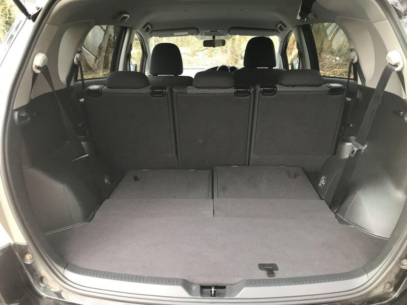 TOYOTA VERSO