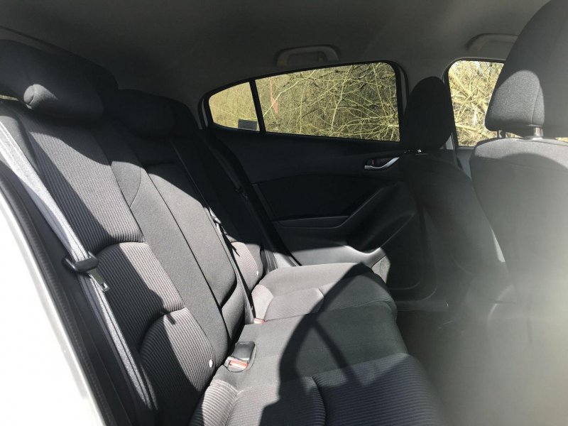MAZDA MAZDA3