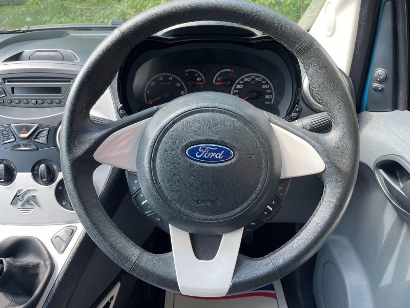 FORD KA