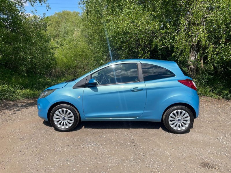 FORD KA