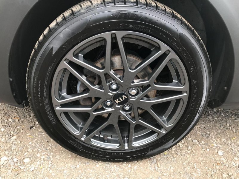KIA STONIC