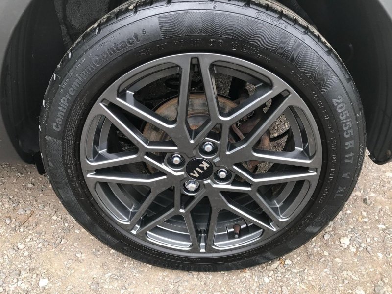 KIA STONIC