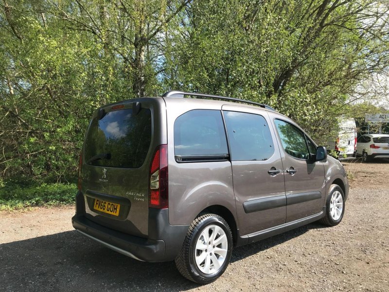 PEUGEOT PARTNER TEPEE