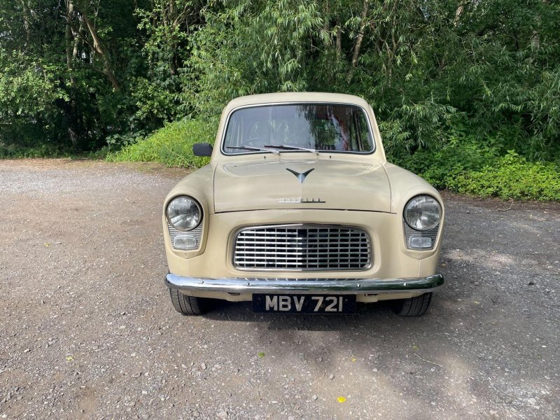 FORD POPULAR